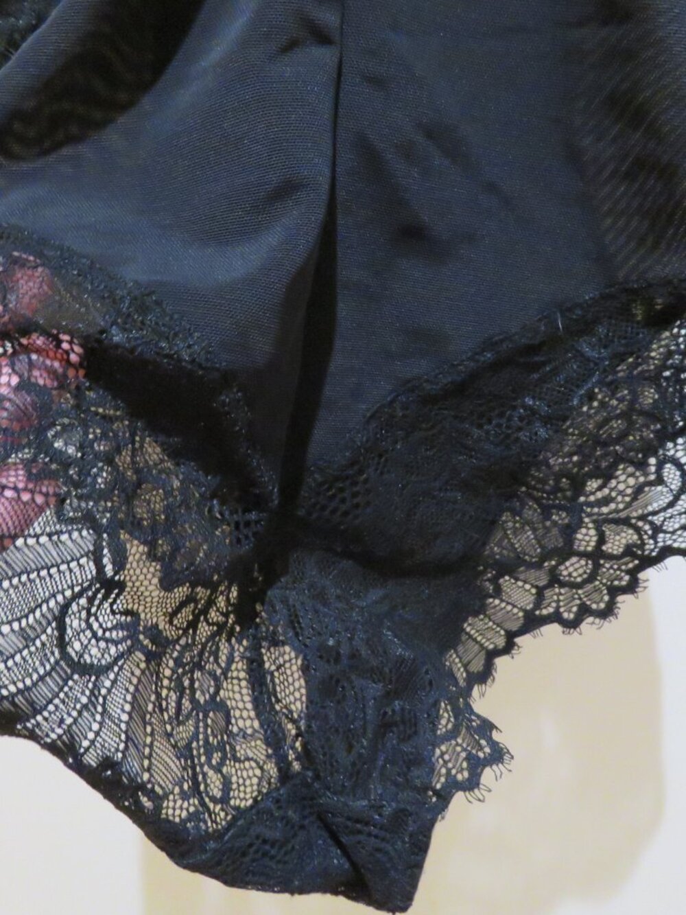 PINSY Smoothing Lace Shapesuit Bodysuit in Black Small Whimsigoth Stretch - Picture 12 of 13